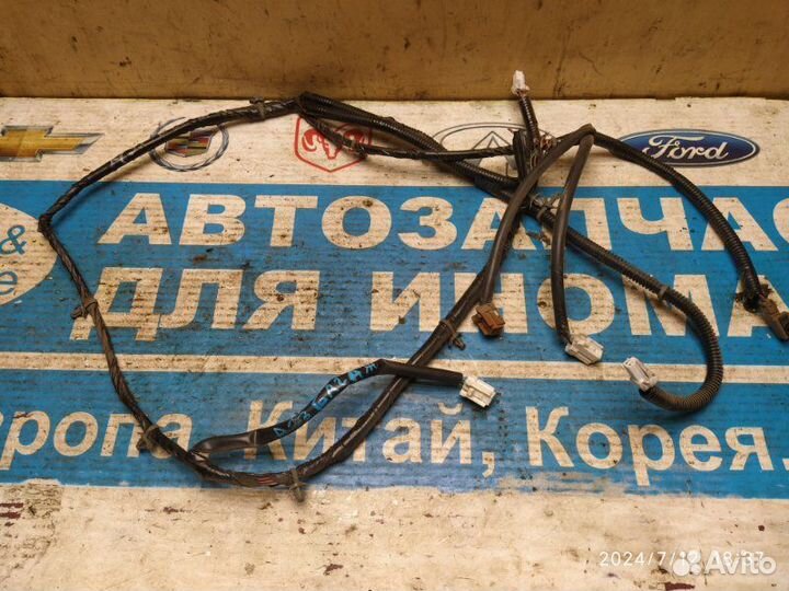 Проводка крышки багажника Nissan Maxima 00-06