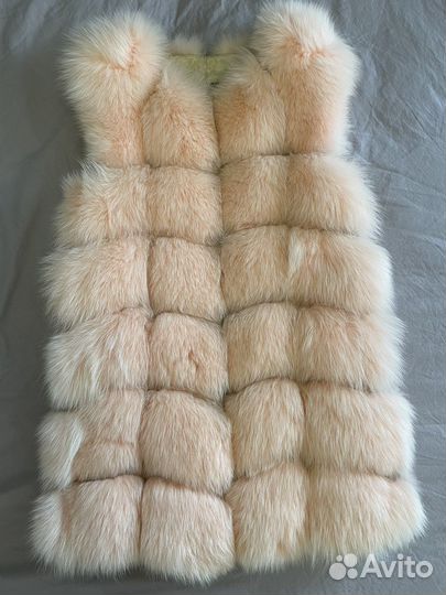 Меховой жилет
