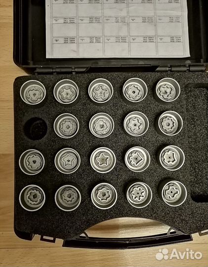 Секретная головка оригинал Nissan-Infiniti