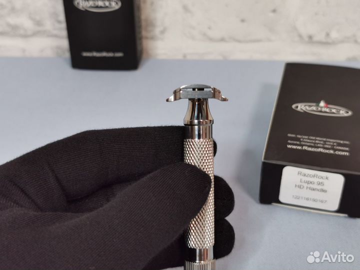 Т-образная бритва RazoRock SS Lupo 95