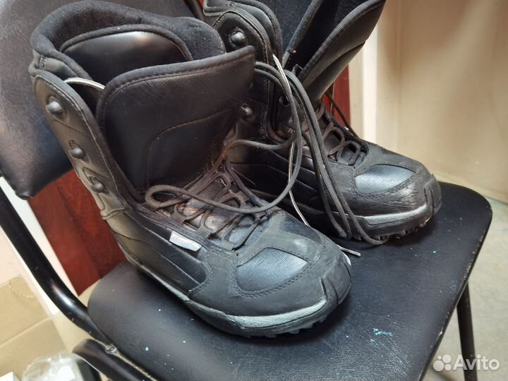 Сноубордические ботинки Rossignol р. 41 (260см)