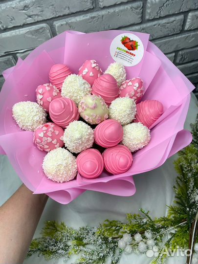 Букет из клубники в шоколаде,клубничный букет