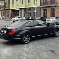 Mercedes-Benz S-класс 3.5 AT, 2013, 317 000 км, с пробегом, цена 2 000 000 руб., Владикавказ