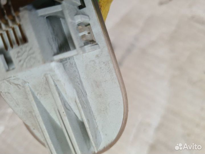 Фонарь салона Renault Sandero 2011