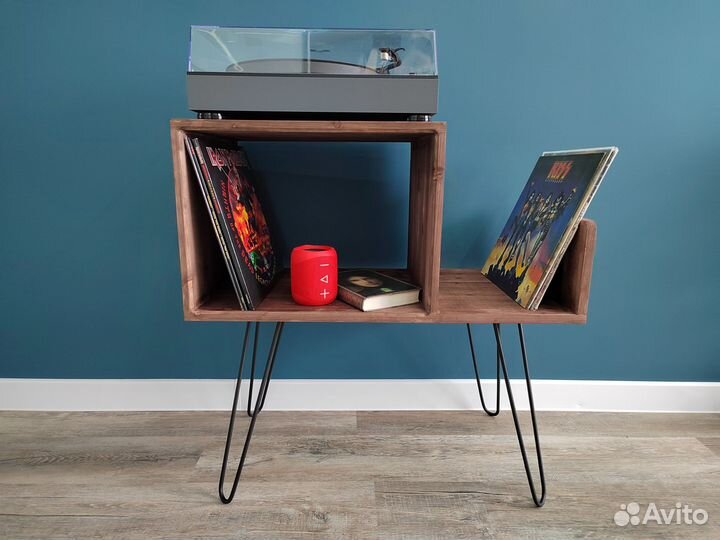 Стойка, тумба, по проигрыватель и пластинки