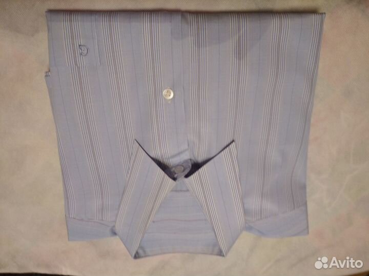 Рубашки мужские