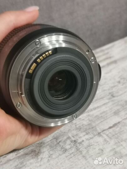 Объектив Canon 60mm