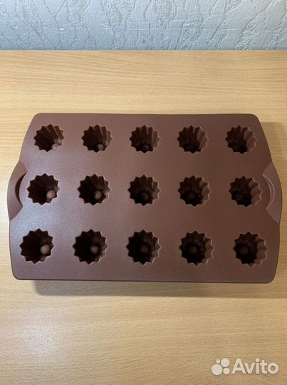 Форма силиконовая для шоколада Tupperware новая