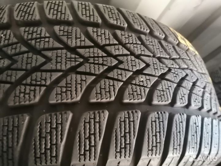Dunlop SP Winter Sport 4D 225/45 R18