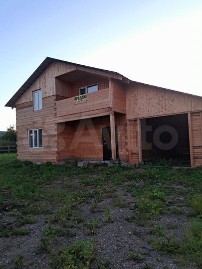 Дом 180 м² на участке 13 сот.