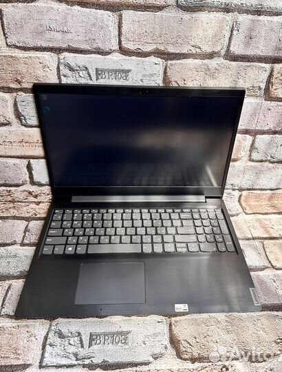 Lenovo ideapad A6-9220/Radeon 530/4гб/SSD