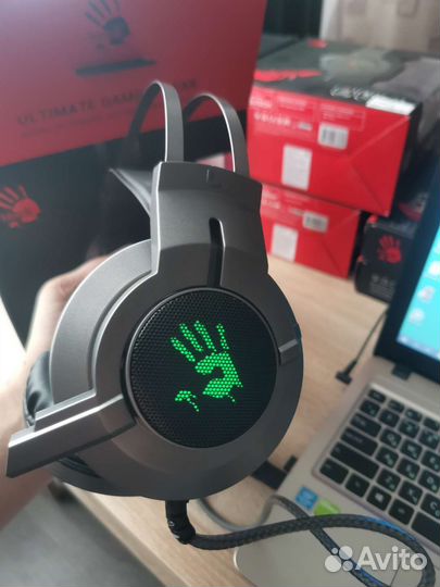 Bloody G437