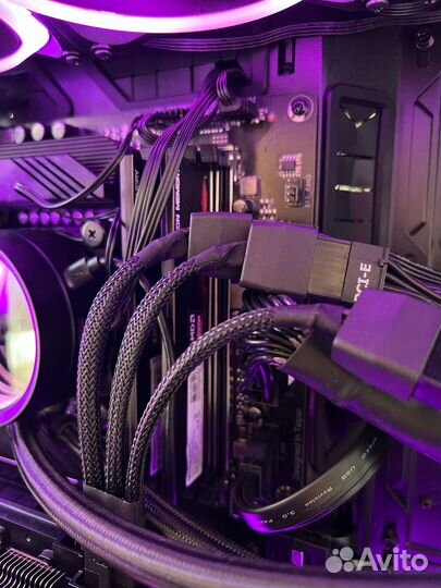 Оперативная память AMD Radeon Memory 32 gb 2x16