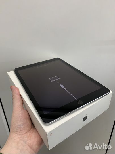 iPad 5-ого поколения А1822