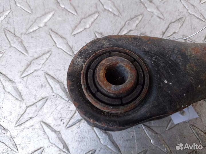 Рычаг задний правый Ford Escape 3