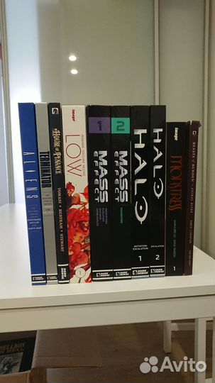 Комиксы, артбуки, книги