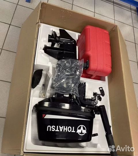 Лодочный мотор Tohatsu (Тохатсу) M 9.8 B S витринн