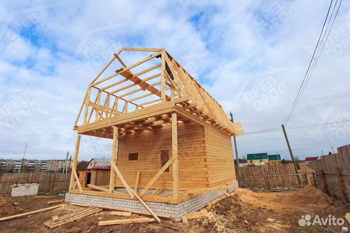 Бригада строителей