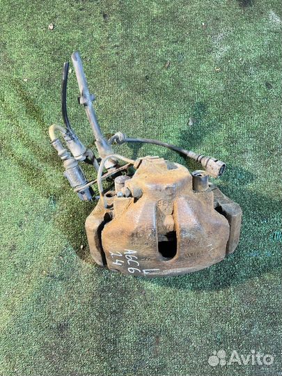 Суппорт левый Audi A6 C6 2.4