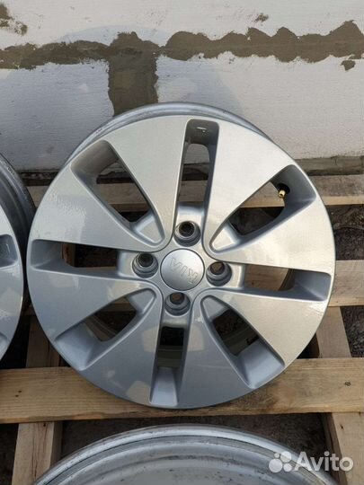 Литые диски r15 оригинал Kia Hyundai