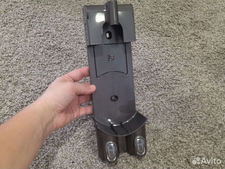 Крепление настенное для пылесоса Dyson