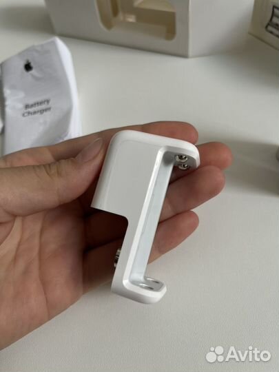 Зарядное устройство Apple Battery Charger