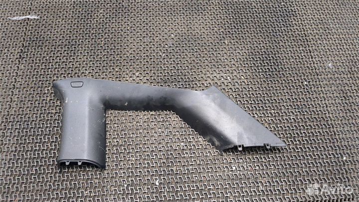 Обшивка стойки BMW i3, 2015