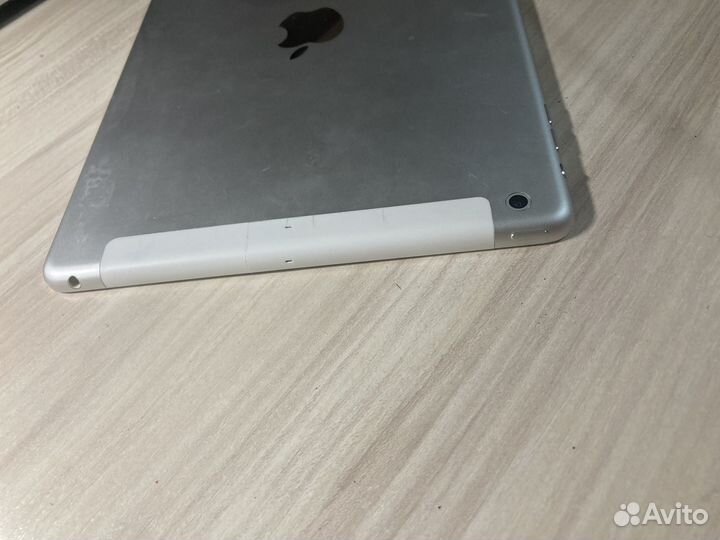 iPad air 64gb,wifi sim