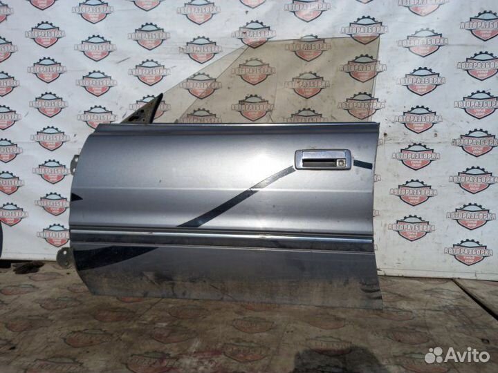 Дверь передняя левая Toyota Crown GS131 1GFE