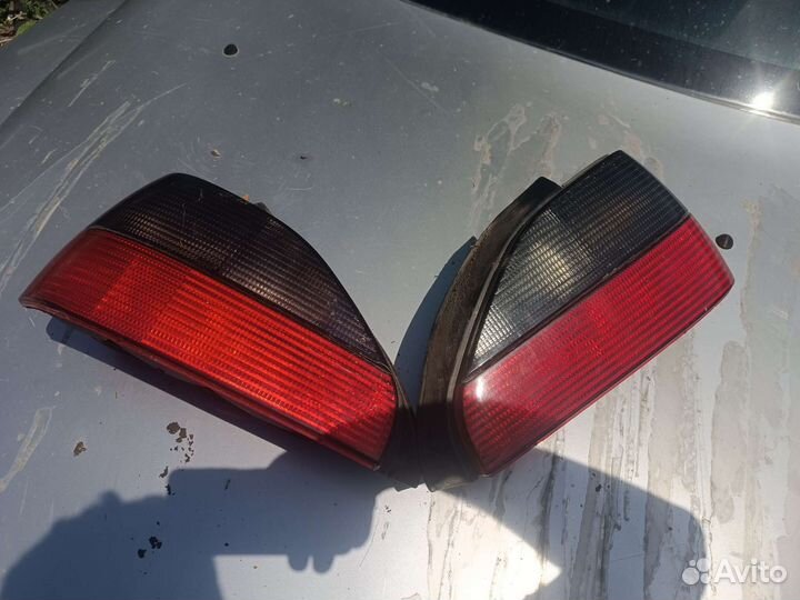 Задние стопы peugeot 306