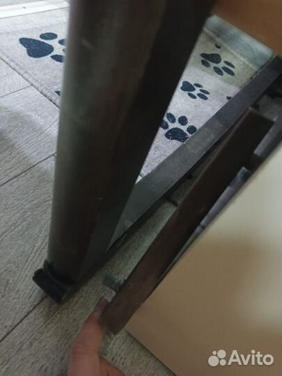 Кроватка для новорожденных с маятником и ящиком