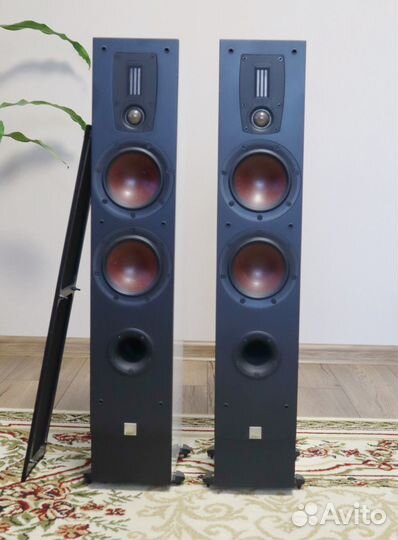Акустика Dali Ikon 5 MK2 Gloss White