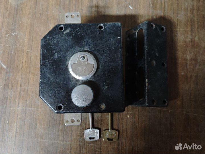 Замок накладной elp