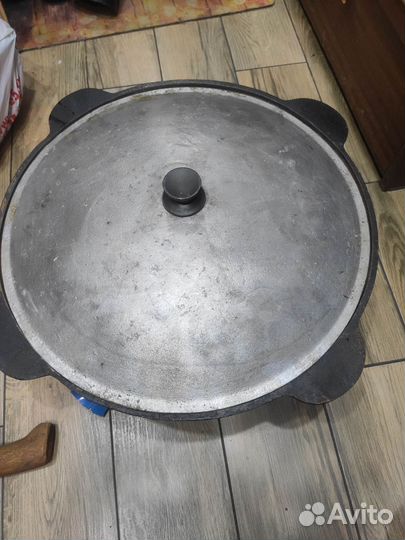 Казан чугунный 12л