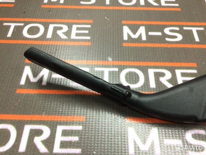 Водосток передний правый Mercedes-Benz S-Class