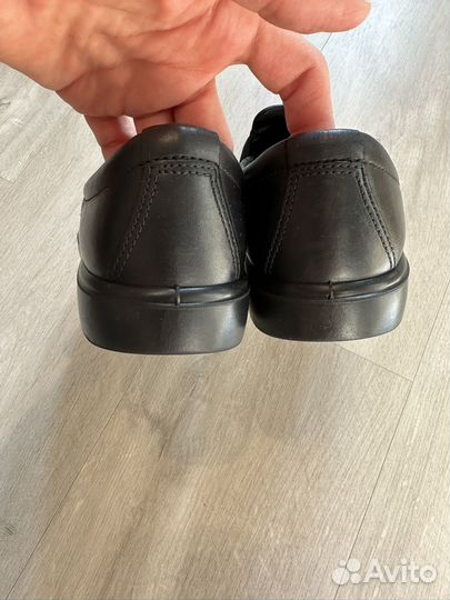 Слипоны для мальчика 37 ecco