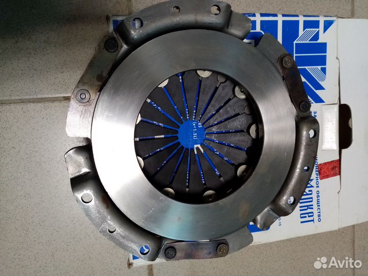 Корзина сцепления ваз 2123 