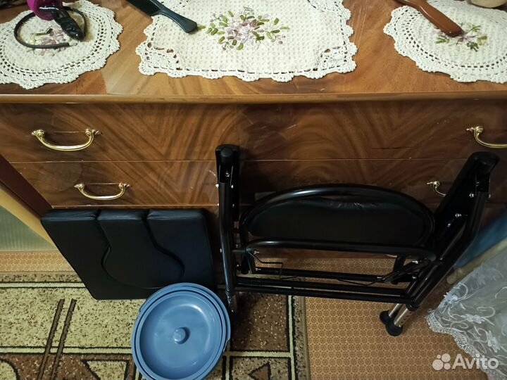 Стул туалет для пожилых и инвалидов