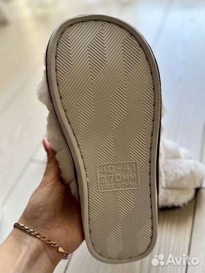 Женские домашние тапочки