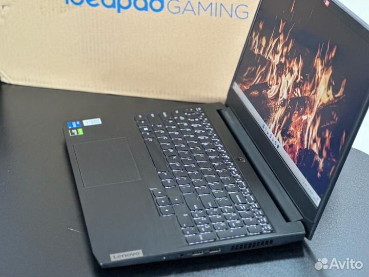 Ноутбук новый gtx 1650/i5-11300H/15.6 IPS