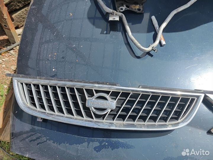 Решетка радиатора nissan sunny fb15