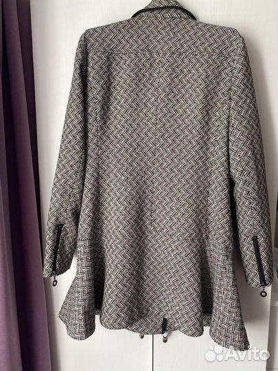Пальто женское 46