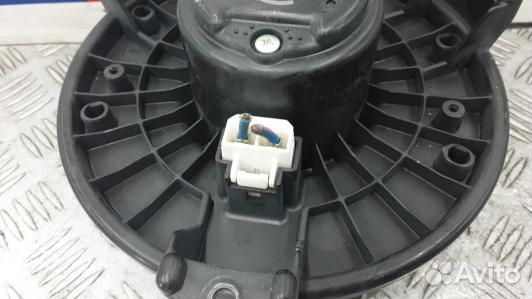 Моторчик печки dodge caliber (8AR09KK01)
