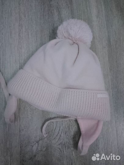 Шапка для девочки новая