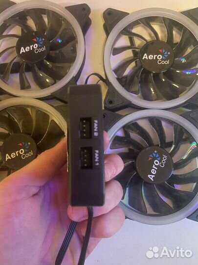 Вентиляторы Aercool Rev RGB + контроллер