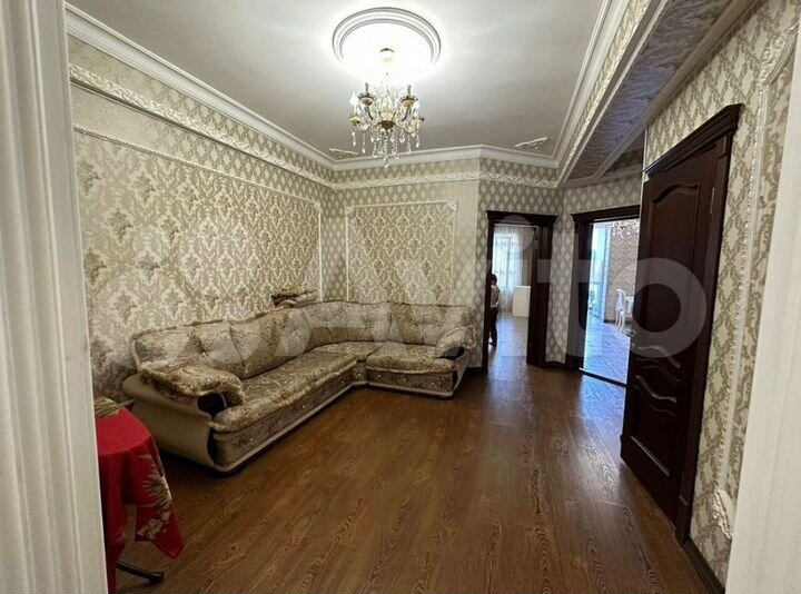 4-к. квартира, 125 м², 2/4 эт.