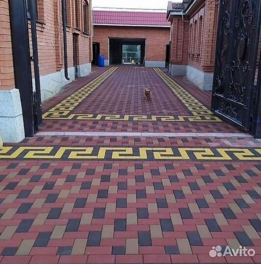 Трoтуаpнaя плитка / бpусчатка / боpдюр