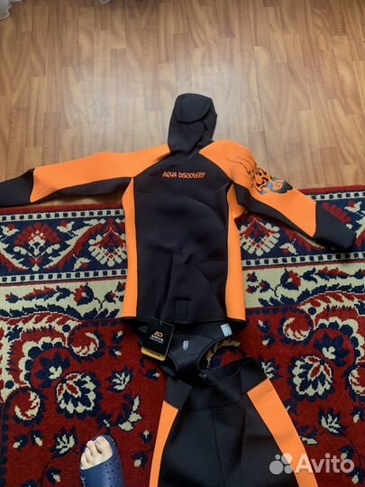 Гидрокостюм