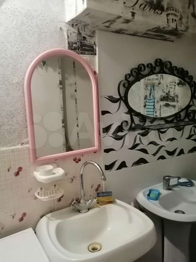 Комната 12 м² в 4-к., 5/5 эт.