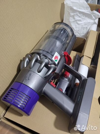 Пылесос dyson v10 Absolute